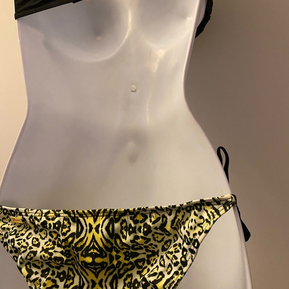 Guess Bikini, Size M, NWT - Picture 4 of 11